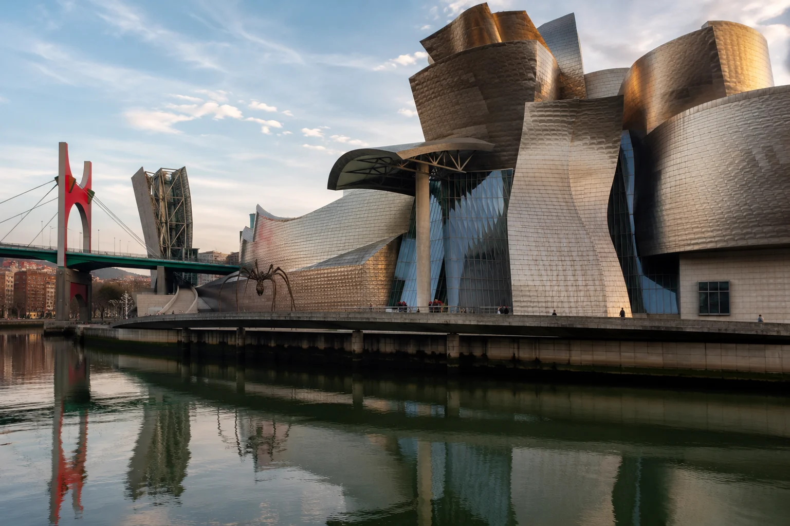 Bilbao Guggenheim, Spain
