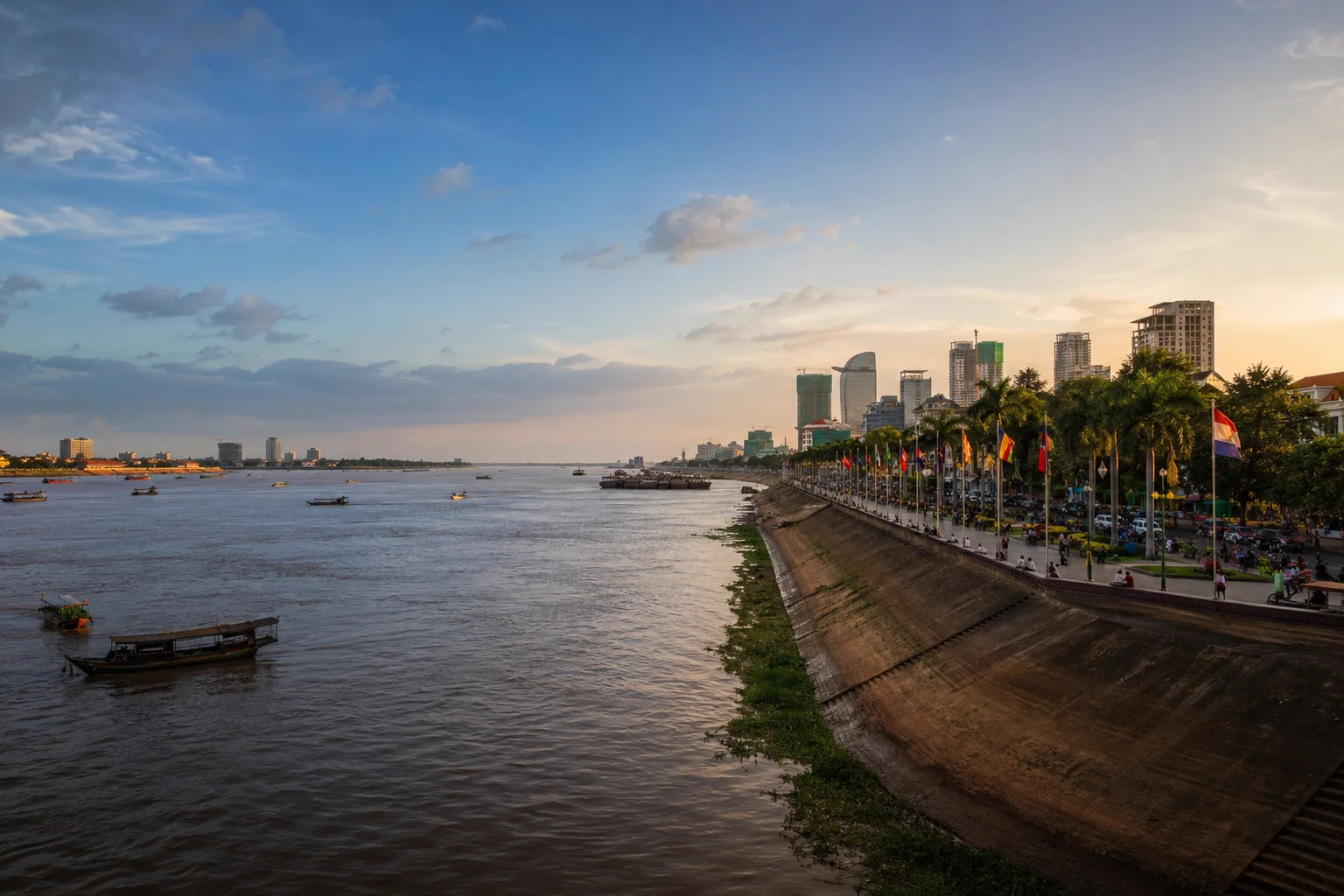 Phnom Penh Riverside, Cambodia